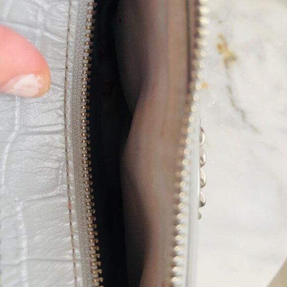 Marc Jacobs Light Gray Crossbody Bag - Picture 3 of 6